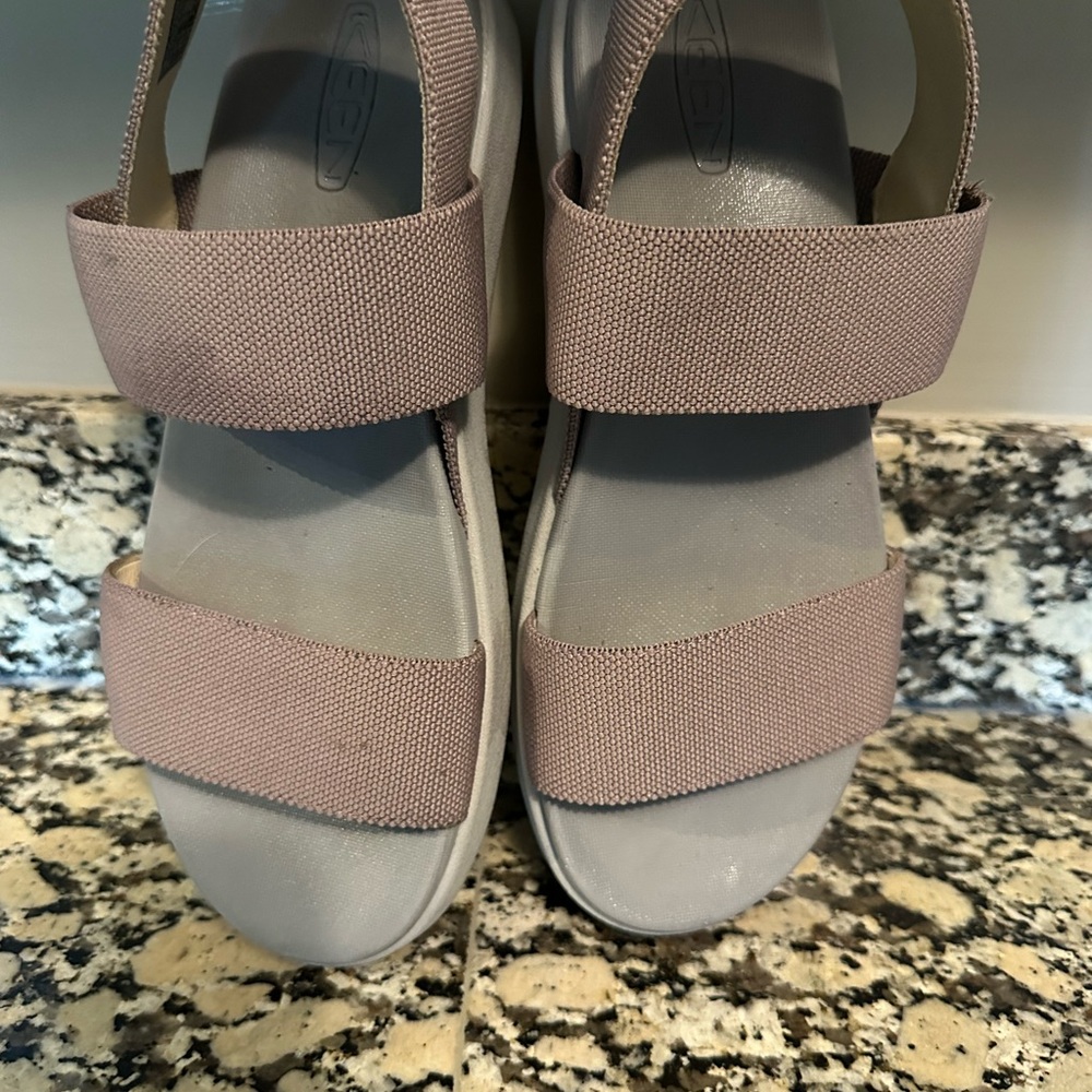 Keen Women's Sandals - Taupe